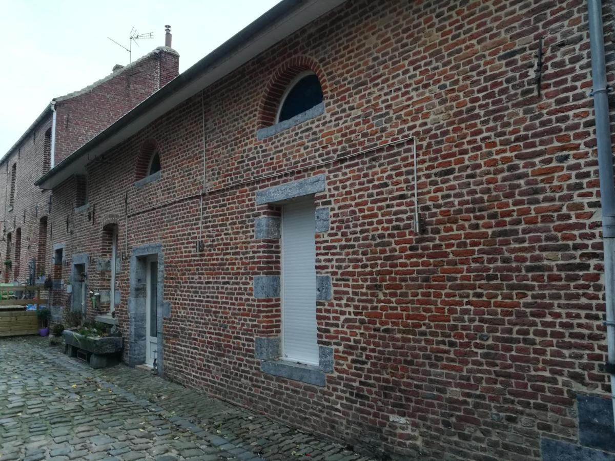 chambres à part Crespin (Nord) Exterior foto